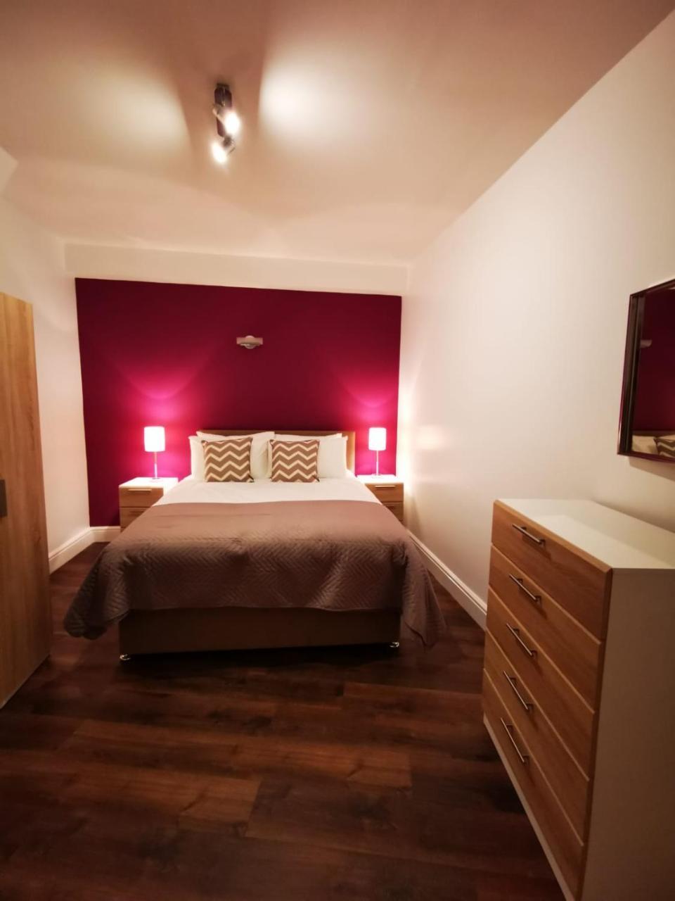 Capital Host- Apartments Euston Лондон Екстериор снимка