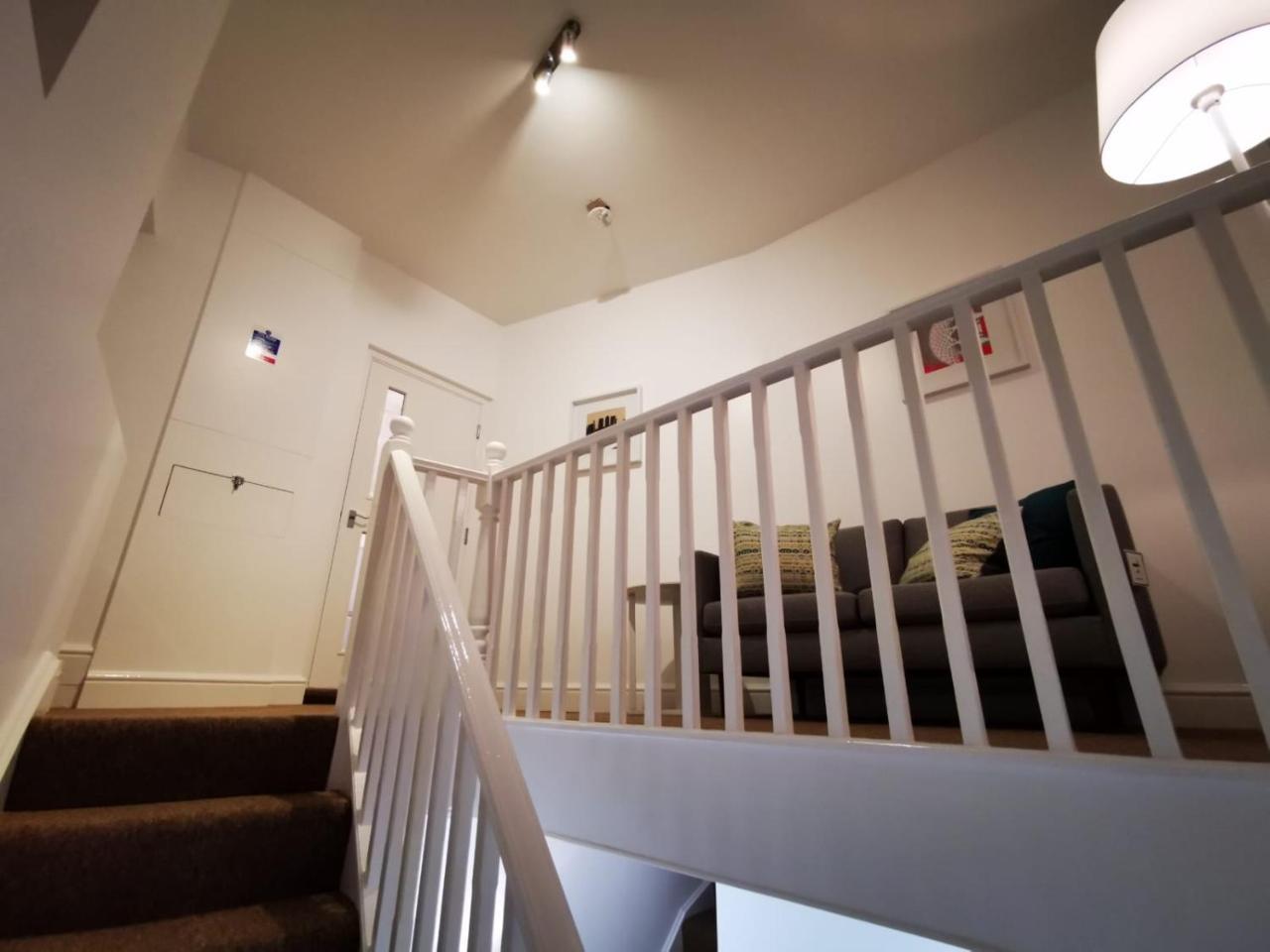 Capital Host- Apartments Euston Лондон Екстериор снимка