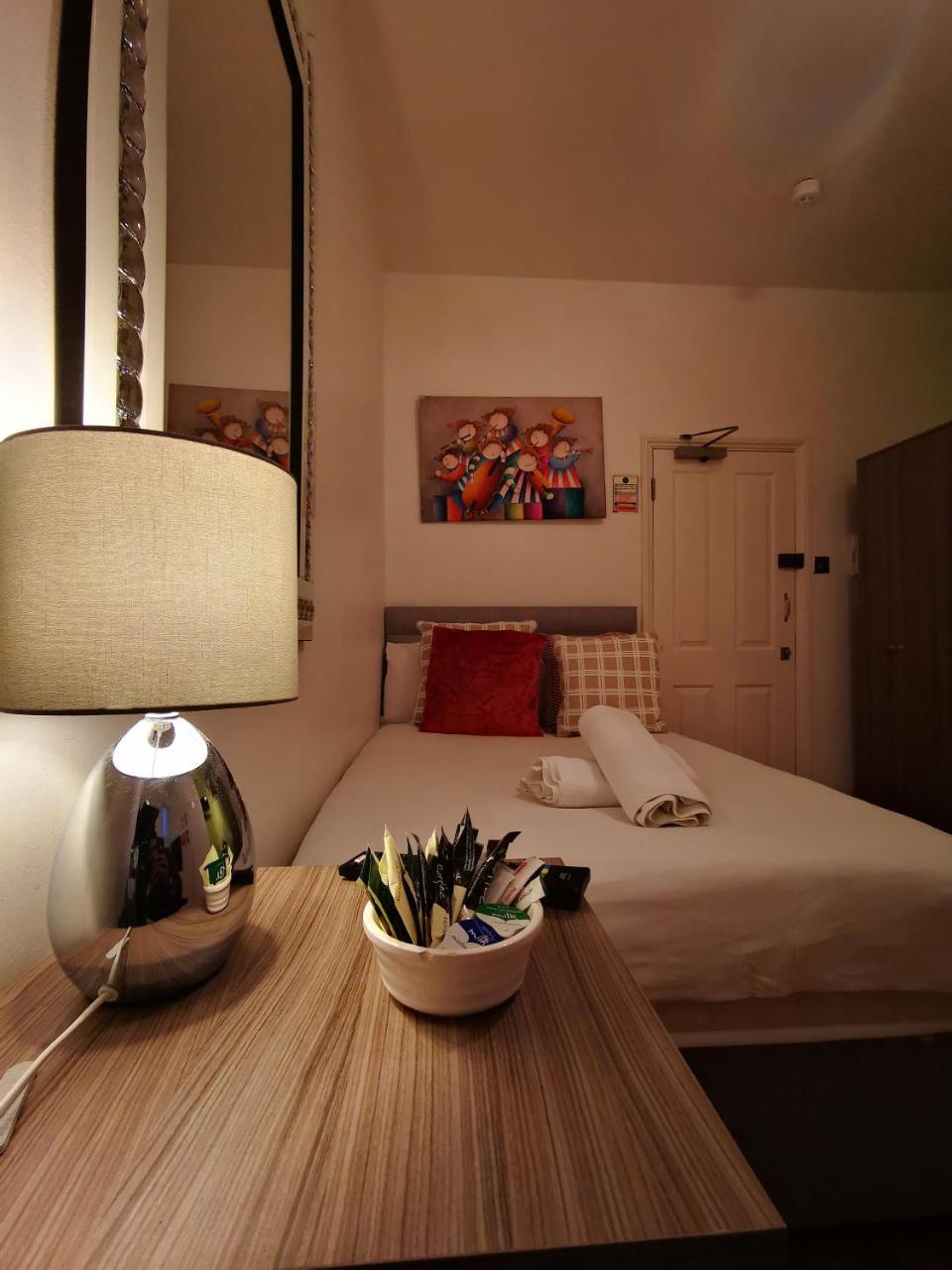 Capital Host- Apartments Euston Лондон Екстериор снимка
